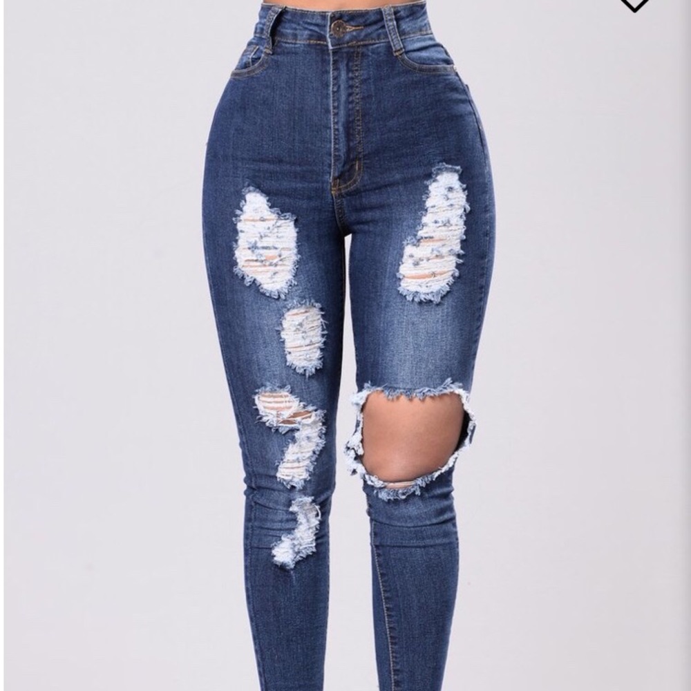 NEW WITH TAGS -Fashion Nova High Waisted Jeans
